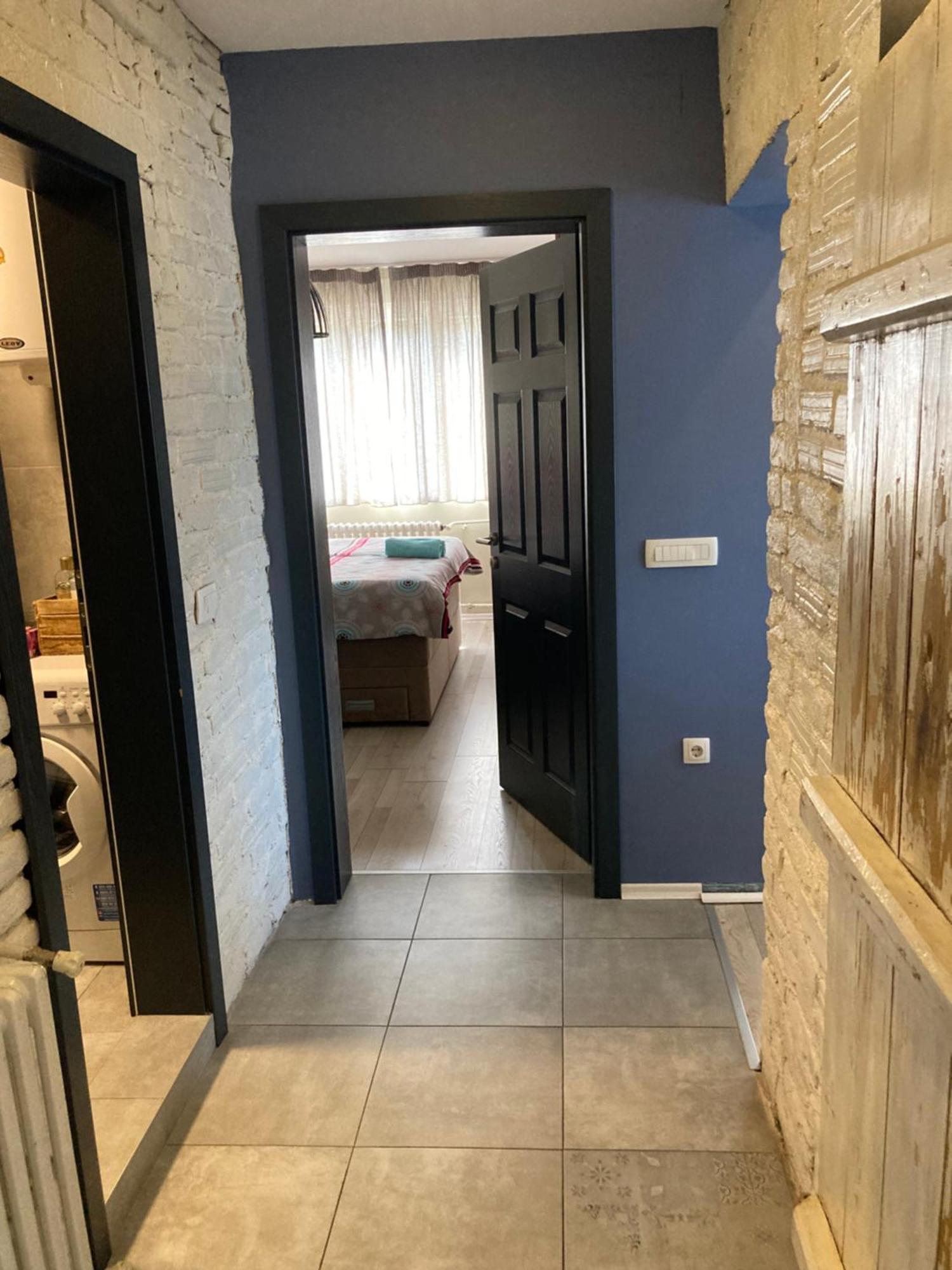 Mihajlovik Lux Apartment In Heart Of Skopje Luaran gambar
