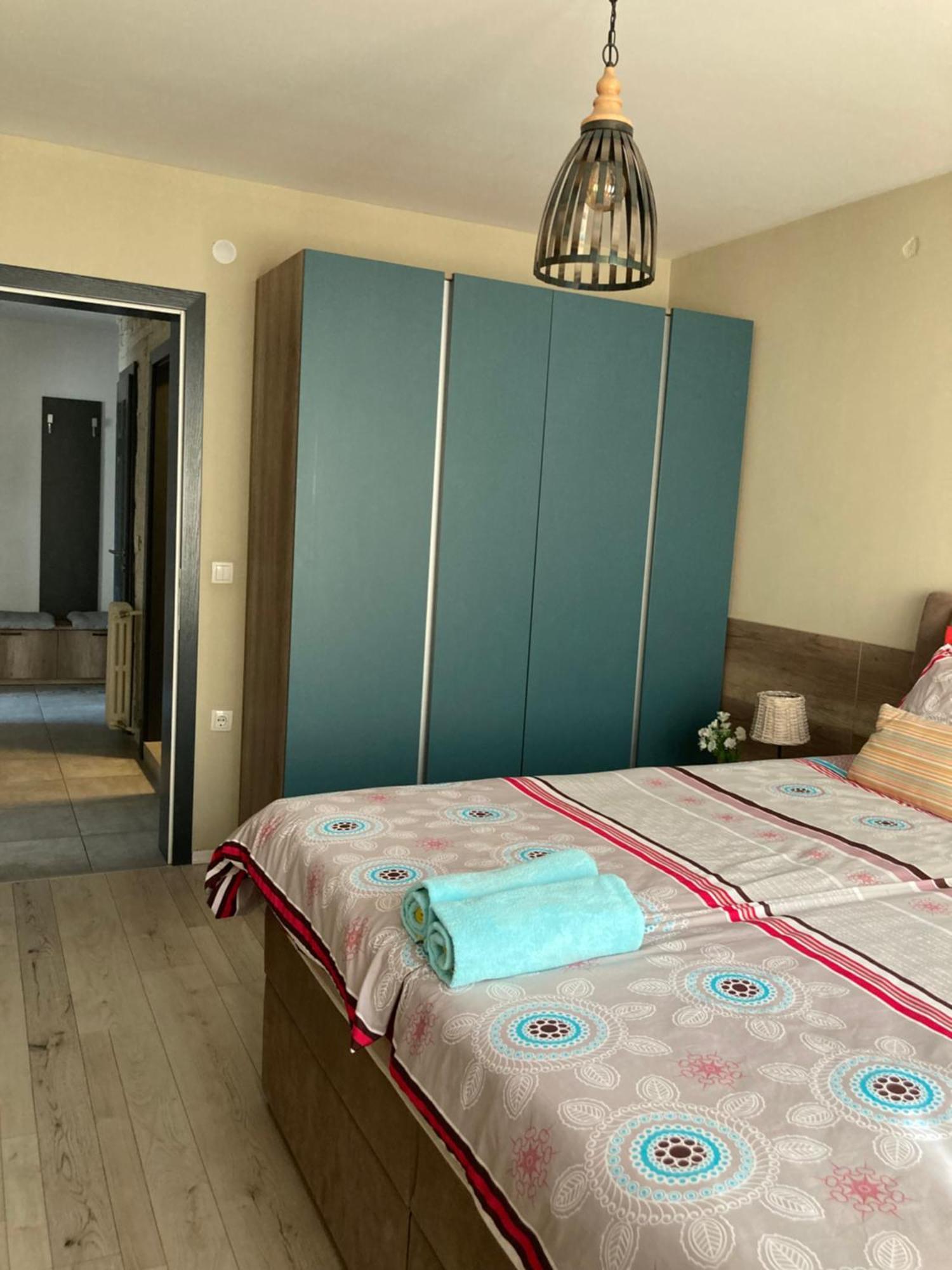 Mihajlovik Lux Apartment In Heart Of Skopje Luaran gambar