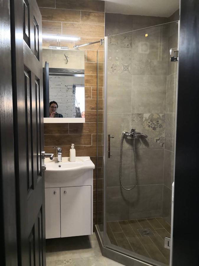 Mihajlovik Lux Apartment In Heart Of Skopje Luaran gambar